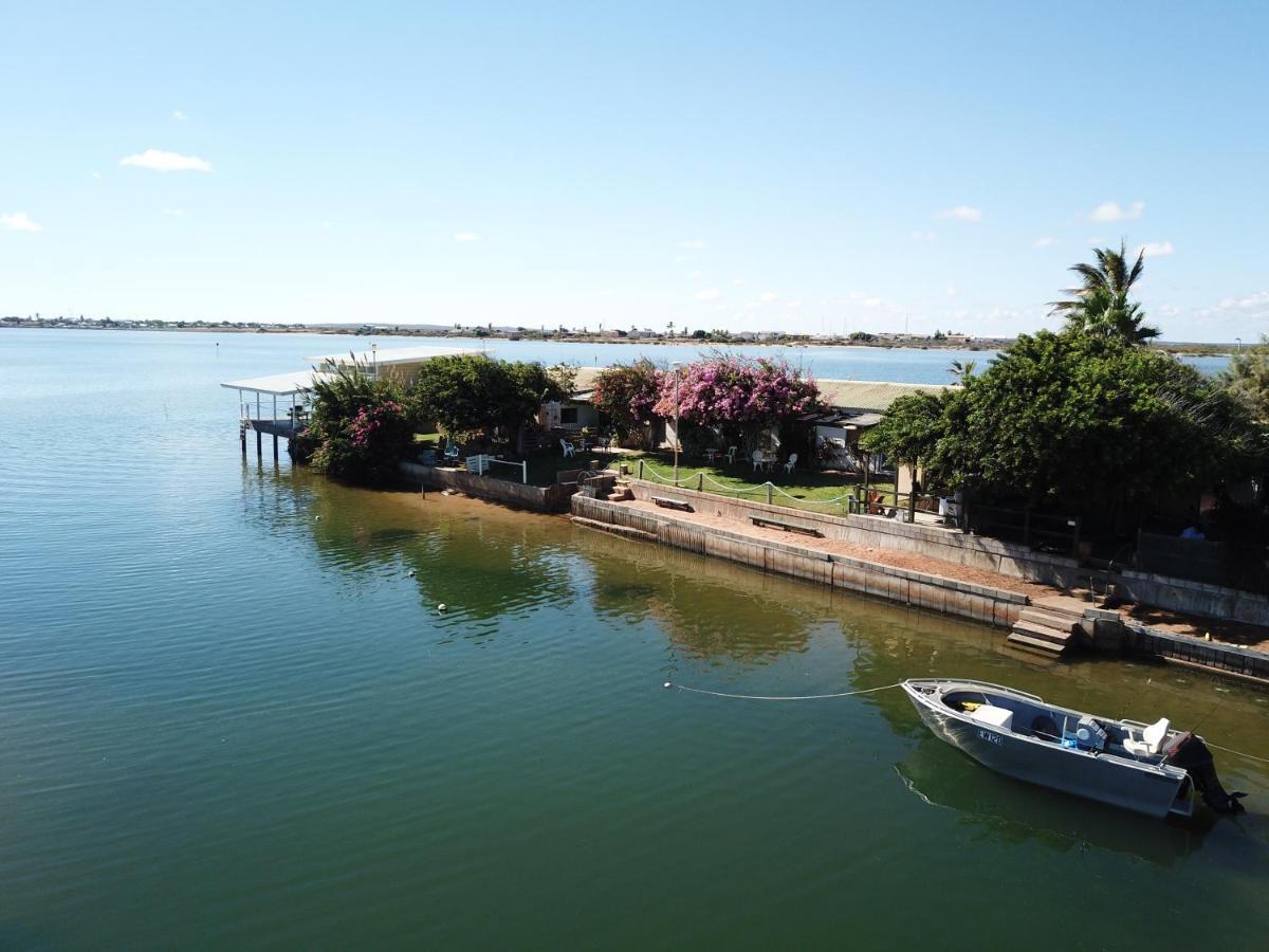 Pelican Point Waterfront Resort Formerly Carnarvon Beach Retreat Dış mekan fotoğraf